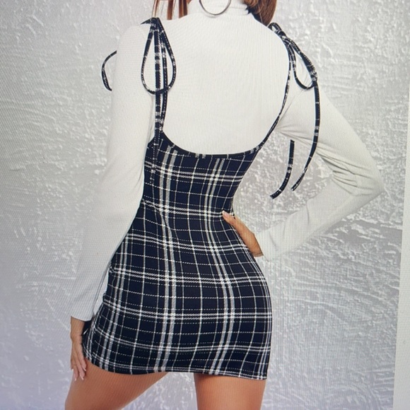 Overall plaid dress - Picture 2 of 4